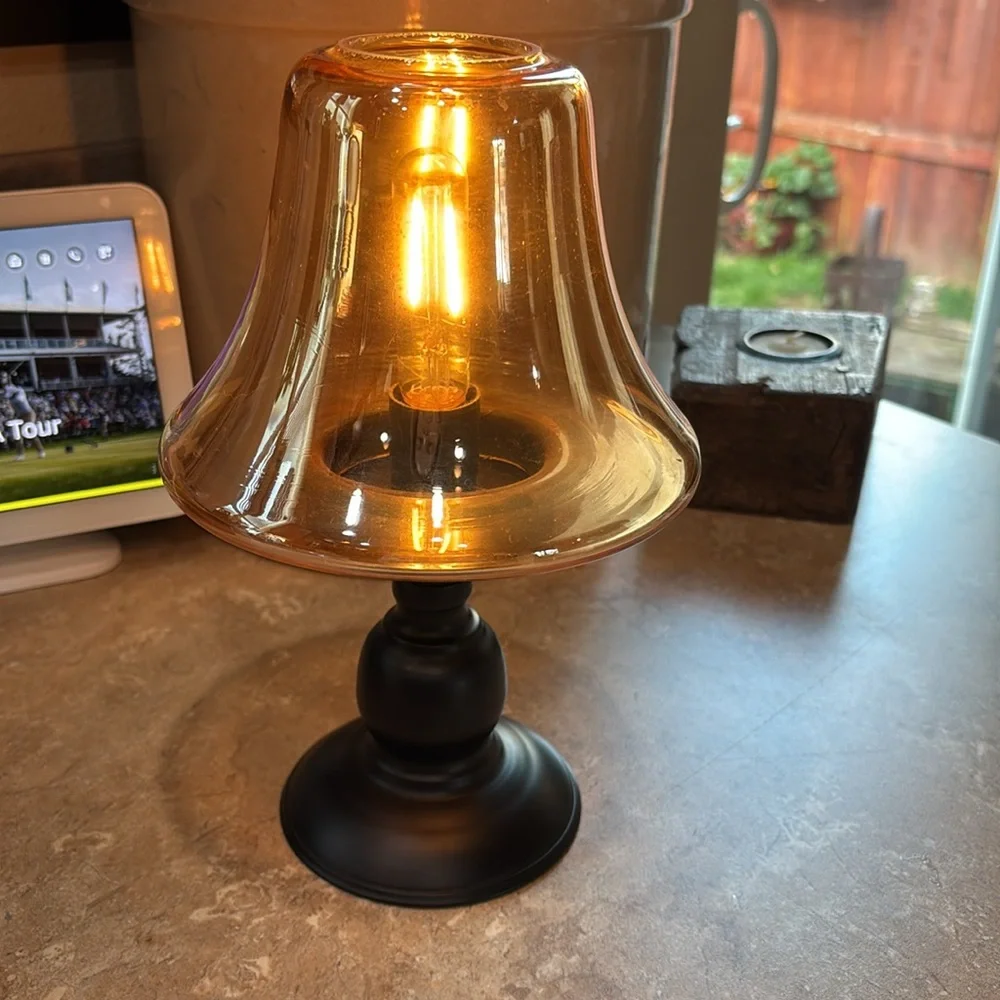 Used Battery-Operated Small Lamp with timer